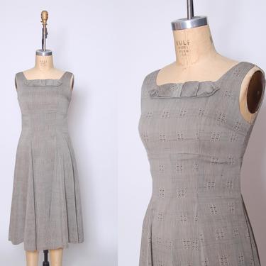 1950s grey cotton day dress with bow / vintage sleeveless fit and flare dress / heather gray printed dress / pin up rockabilly dress 