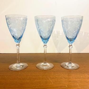 Vintage Fostoria Glass Versailles Blue Water Goblets Set of 3 Stem 5098 Etch 278 