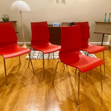 Set of 4 Knoll GiGi Stacking Red Chairs 