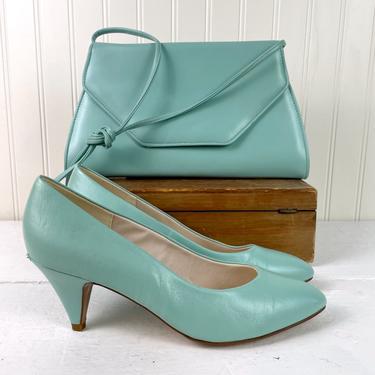 1980s robins egg blue pumps and matching purse - size 9B 