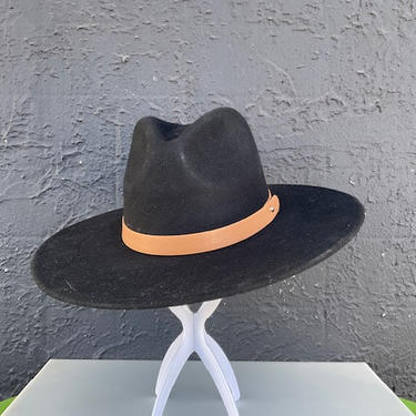 Modern Felt Wide Brim Hat