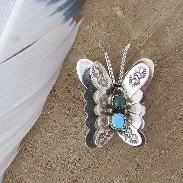 BUTTERFLY EFFECT Vintage Silver Malachite &amp; Turquoise Brooch | Petite 3D Bug Insect Pin / Pendant | Native American Southwest Style Jewelry 