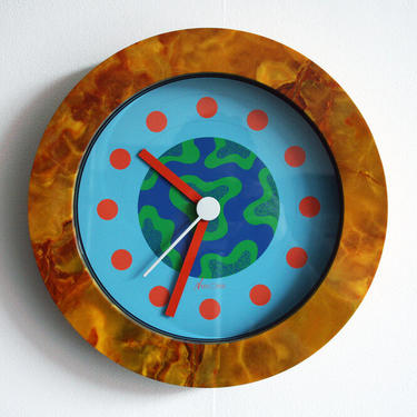 Neos of Lorenz Clock by George Sowden &amp; Nathalia Du Pasquier