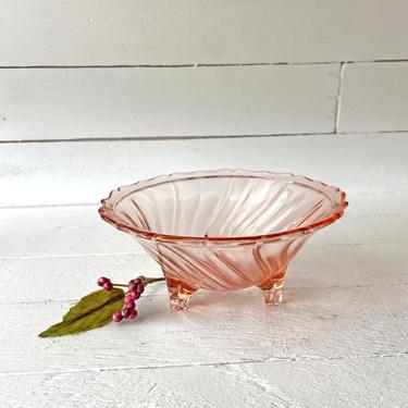 Vintage Jeanette Pink Glass Depression Glass, Swirl  Bowl, 3 Footed Candy Dish // Vintage Pink Trinket Dish, Candy Dish // Perfect Gift 
