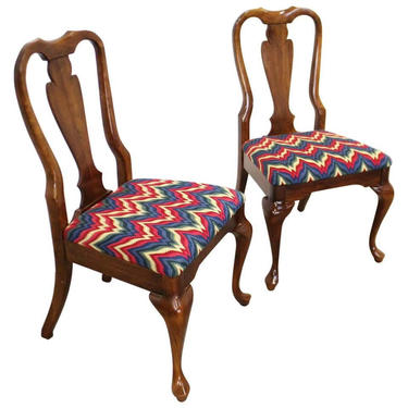 Pair of Vintage Queen Anne Cherry Side Dining Chairs 