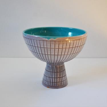 Large Italian Modern Footed Pottery Bowl by Bitossi in Bone White and Turquoise Blue 