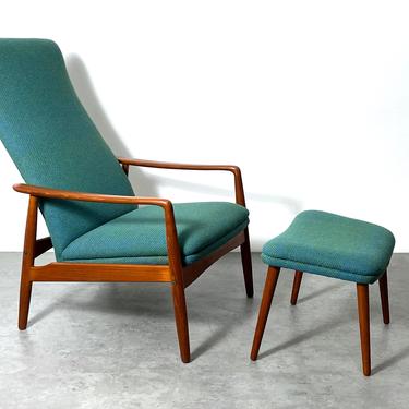 Vintage Soren Ladefoged Teak Reclining Lounge Chair and Ottoman 1960s 
