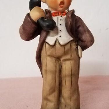 Vintage Goebel Hummel West Germany &amp;quot;Hello&amp;quot; Figurine Boy On Phone 