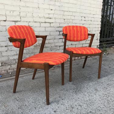 MID CENTURY MODERN Style One Pair of Walnut Dining Chairs with Orange Upholstery #LosAngeles 