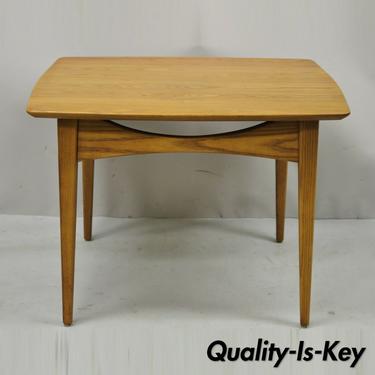 Vintage Mid Century Modern Sculpted Teak Wood Occasional Lamp Side End Table