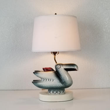 Italian Sculptural Sea Gull Ceramic Table Lamp . 