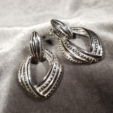 Vintage 50s Chunky Art Deco Drop Earrings ~ Clip-on Statement Earrings ~ Mid-century Costume Jewelry ~ Bold Shiny Vintage Fashion Earrings 