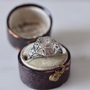 Vintage 1920s 18K white gold &amp; diamond ring | 1920s engagement ring 
