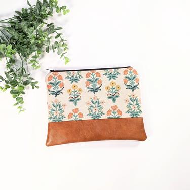 Rifle Paper Makeup Bag: Cream Mughal Rose/ Travel Pouch/ Vegan Leather 