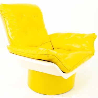 Furtimo Mid Century Yellow Chair with Base - mcm 