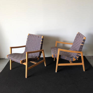HA-19121 Pair of Knoll Jens Risom Lounge Chairs