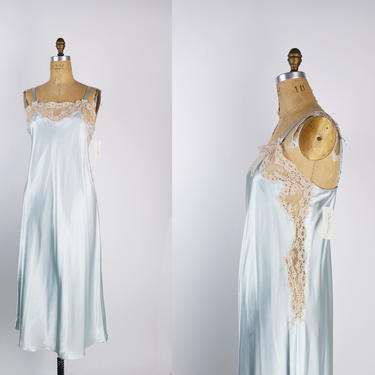80s Oscar de la Renta Lace Slip Dress / Vintage Nightgown / Full Slip / Wedding Lingerie / Deadstock / Size S/M 