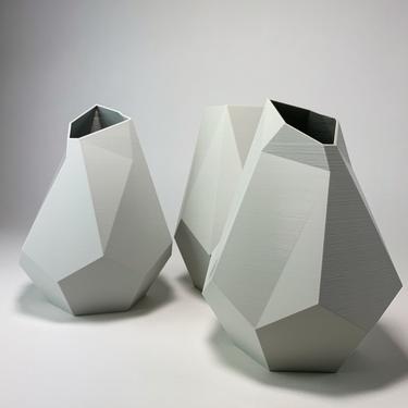 MISHI Faceted Vase (STYLE 02 - Iceberg) - Low Poly Geometric Vase - Home Office Decor 