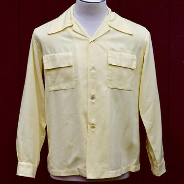 1940s / 1950s Yellow Spearpoint Collar Cotton Flannel Sports Shirt Rogue Deserteer by Hollywood Rogue 