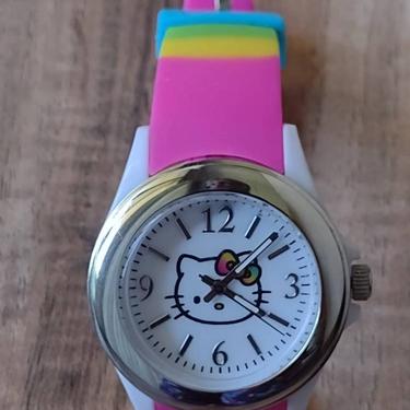 Sanrio Hello Kitty Rainbow Silicone Band Dial Face Wrist Watch Rare Find 