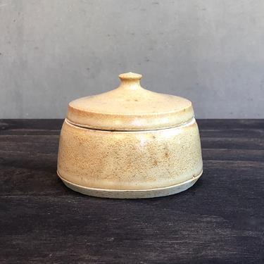 Ceramic Salt Cellar with Lid - Glossy Speckled &quot;Sand&quot; 