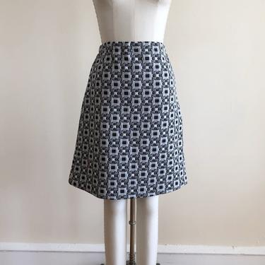 Black, White, and Grey Textured Geometric Knit Mini-Skirt - 1970s 