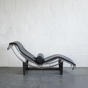 Le Corbusier Style Chaise Lounge