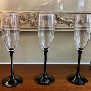 Black Stemmed Champagne Flutes Luminarc Set of Three 