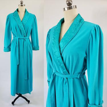1980s Velour Robe by Vanity Fair 80s Sleepwear 80's Loungewear Women's Vintage Size Large 