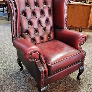 U404: Chesterfield Leather Wing Back Chair. Vintage.