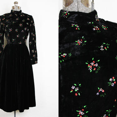 1970's does 1940's Black Velvet Holiday Dress with Painted Flowers / Size Small Medium 