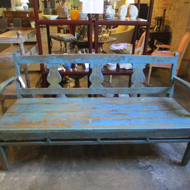 ANTIQUE PAINTED WOOD BENCH
