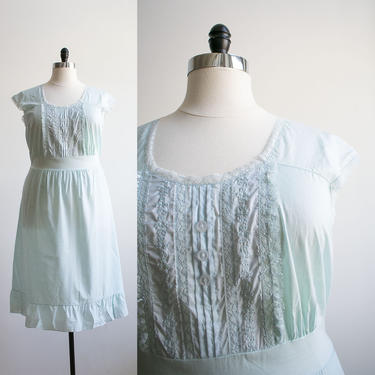 Vintage 1950s Cotton Nightgown / Pale blue Cotton Nightgown XXL / Vintage Lace Nightgown / Blue Nightgown XXL / 1950s Plus Sized Vintage 