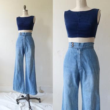 Vintage 70s Wrangler Bell Bottom Denim/ 1970s High Waisted Pocketless Flared Jeans/ Size 27 