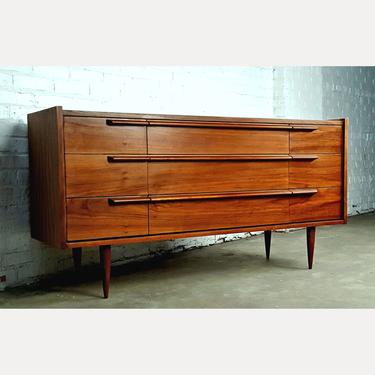 Sleek Mid Century Danish Modern Credenza Dresser