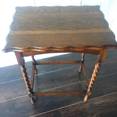 1900's Barley Twist Hall Table, free Springfield VA pick up (shipping available, additional cost. Please inquire) 