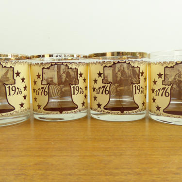 Vintage Bicentennial Glassware | (4) Lowball Tumbler | Declaration of Independence | Liberty Bell | American Flag 1776 1976 