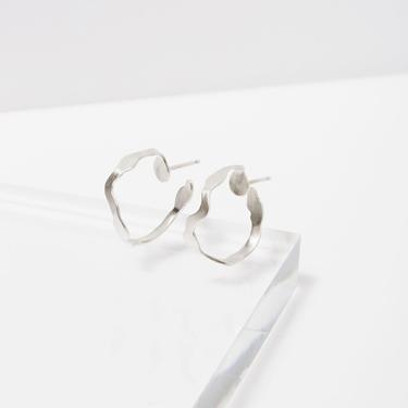 Dulse Hoops in Brushed Silver