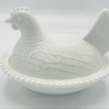 Vintage  White Milk Glass Chicken Basket with removable lid- 7 1/2&amp;quot;-- Chip Free 