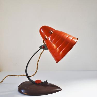 Vintage Modernist Industrial Desk Lamp with Bakelite by General Electric, Model IR4 by SourcedModern