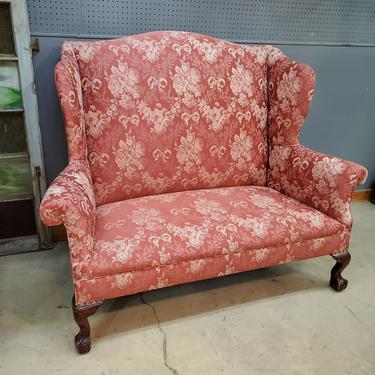 Pink Roses Wingback Settee
