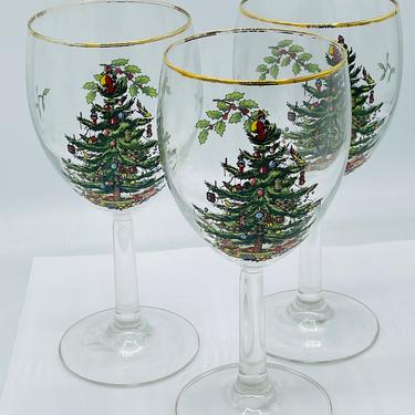 Set of (3) Classic Christmas Tree pattern  Water Wine Goblets Gold Trim 