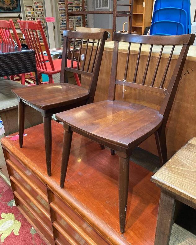 Willet cherry wood mid century chairs. 5 available 17” x 17” x 31” seat height 17.5” 