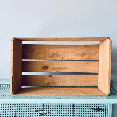 Vintage Wood Fruit Crate | Wood Grapes Crate | Wood Berry Basket | Wood Box Advertising | Wood Drawer | Wood Wall Shelf | Riser | 