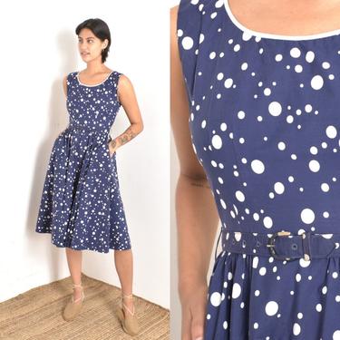 Vintage 1950s Dress / 50s Polka Dot Cotton Fit and Flare Dress / Navy Blue White ( small S ) 