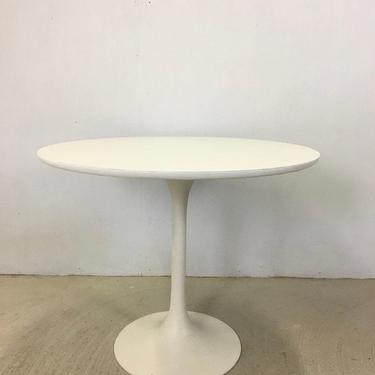 Round Burke Tulip Table in Style of  Eero Saarinen 