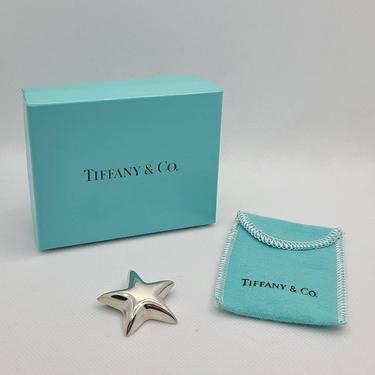 Tiffany and Co. Rare Puffy Star Sterling Silver .925 Brooch Pin With Pouch and Box. Gift for Her. Anniversary Gift. Designer Jewelry. 