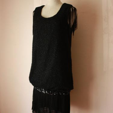 70s does 20s Tinsel Boucle Knit Flapper Style Dress with Fringe and Sequins Drop Waist Size M 