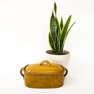 Ceramic Clay Pot with Lid  