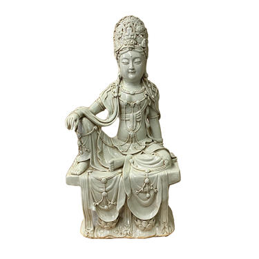 Tong Style Off White Porcelain Kwan Yin Tara Bodhisattva Statue ws1390E 